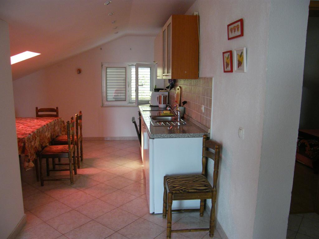 Apartment Aida Trogir Bagian luar foto